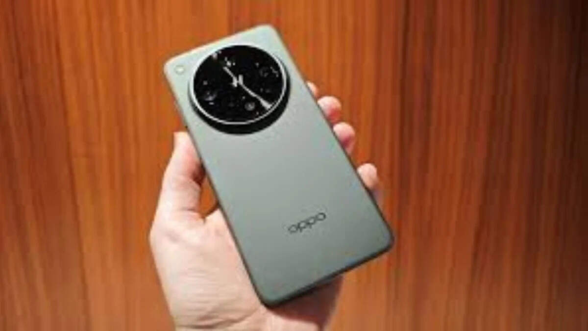 मई 2026 में आ रहे हैं ये धमाकेदार स्मार्टफोन: Vivo, OnePlus और Oppo मचाएंगे तहलका, देखें पूरी लिस्ट
