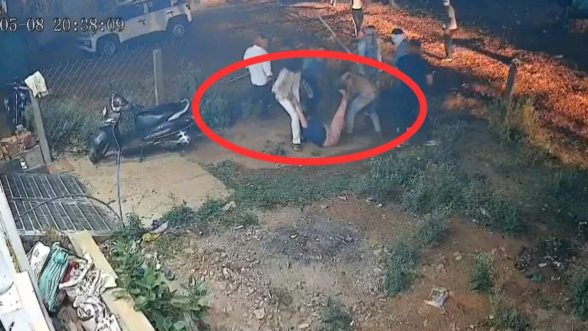 खौफनाक वारदात: मां और 3 महीने की बच्ची का घर से सरेआम अपहरण, सीसीटीवी में कैद हुई वारदात