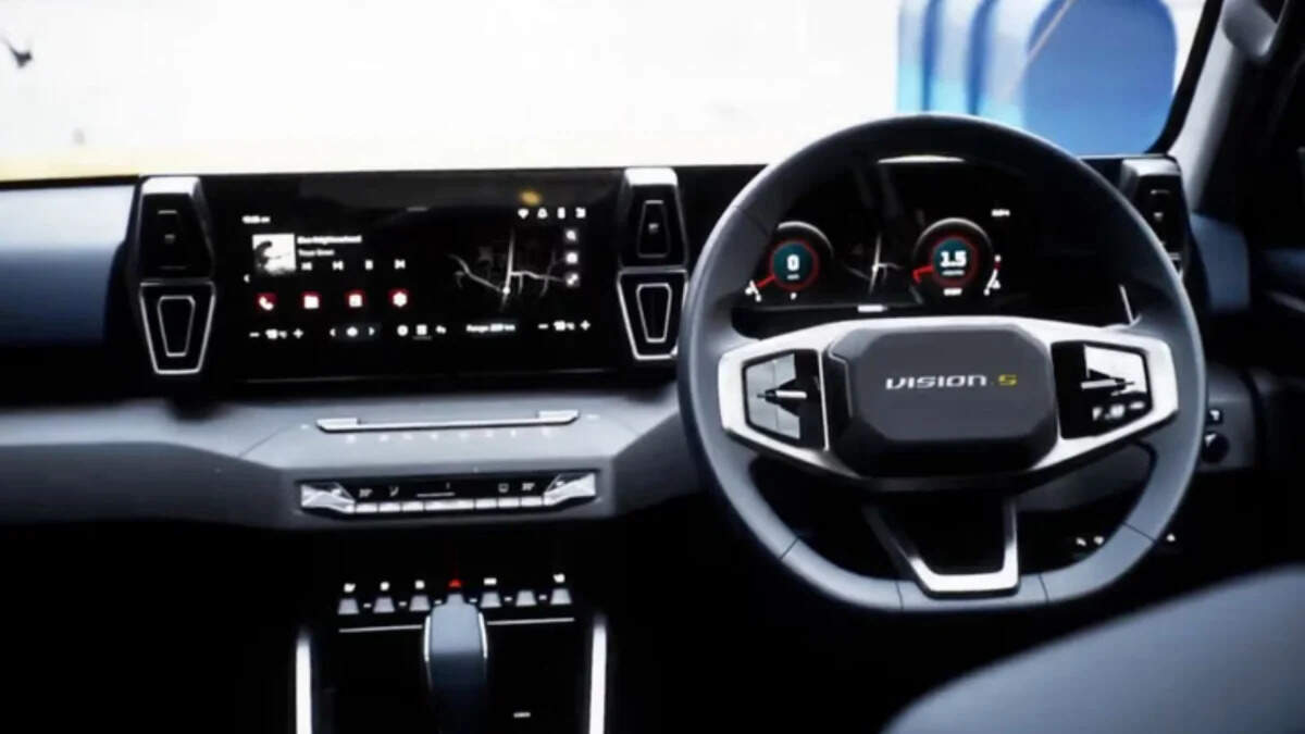 महिंद्रा की नई SUV 'Vision S' देगी लग्जरी और ऑफ-रोडिंग का मजा, जानें कब होगी लॉन्च