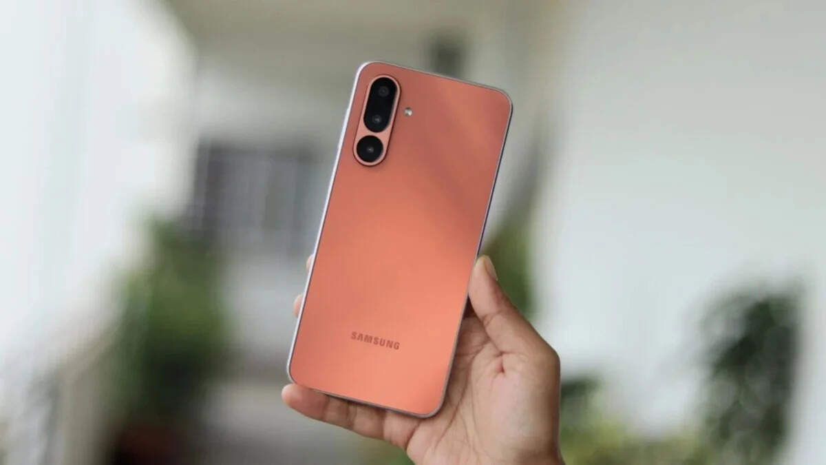 15 हजार रुपये से कम में धाकड़ 5G फोन: बड़ी बैटरी और शानदार फीचर्स वाले बेहतरीन विकल्प
