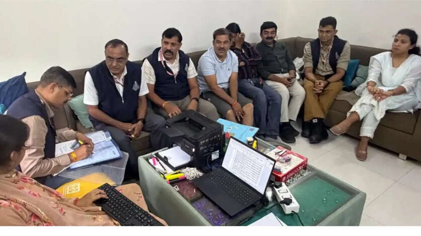 Indore EOW Raid News 