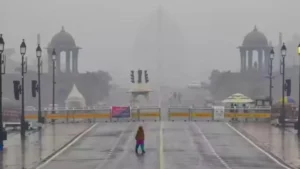 दिल्ली-NCR में आज बारिश और आंधी का डबल अलर्ट, लेकिन जल्द शुरू होगा भीषण गर्मी का नया दौर